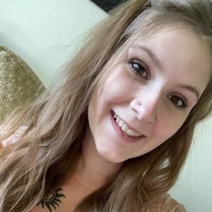 Meet your Posher, Marissa